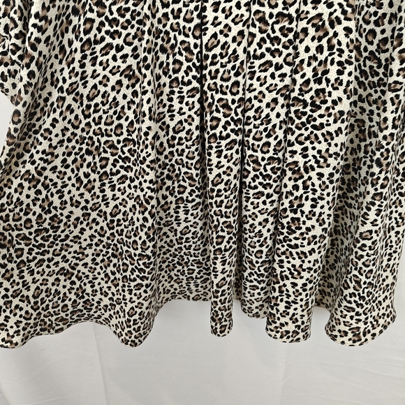 Ali Miles Ruffle Sleeve Cheetah Printed Blouse Size LG Women's - Picture 10 of 10